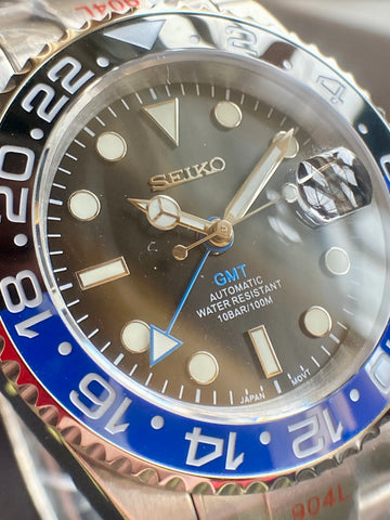 Seiko NH34 GMT Batman